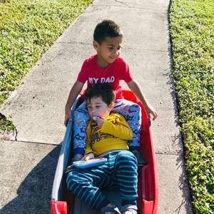 Meet your Posher, Aline